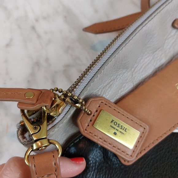 Fossil Women's Tan and Black Patches Leather Crossbody Bag - Picture 5 of 10
